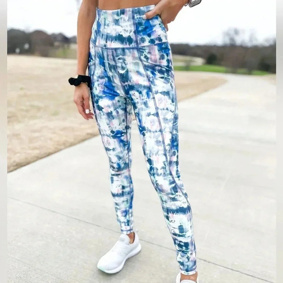 freely Pants - Freely 7/8 Leggings